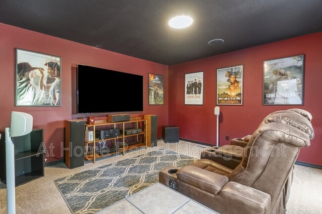 Building Photo - 1220 Renaissance Dr