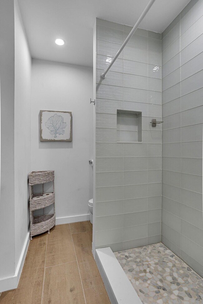 Building Photo - 2331 Croton Ln