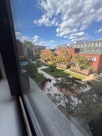 Building Photo - 85 Brainerd Rd