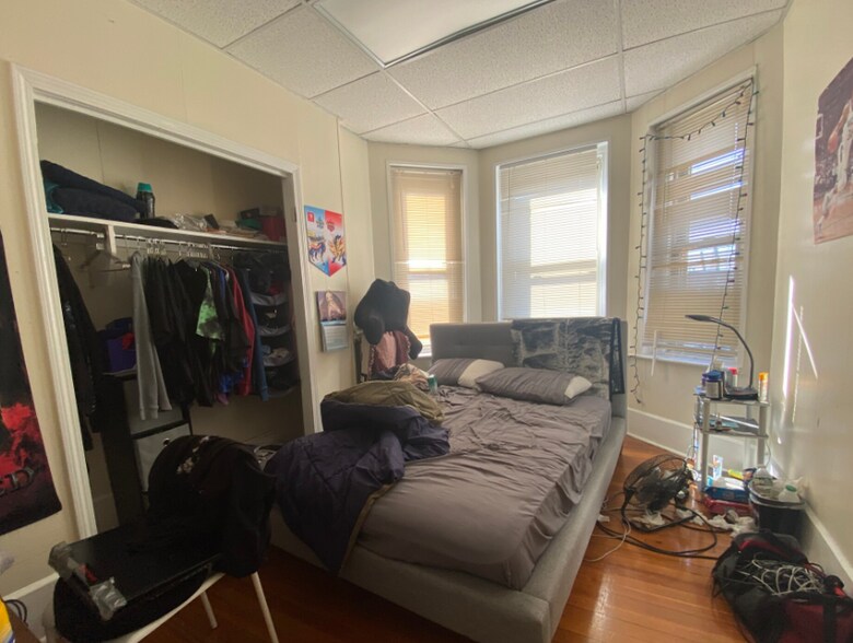 Apt 32 - 873 Beacon St