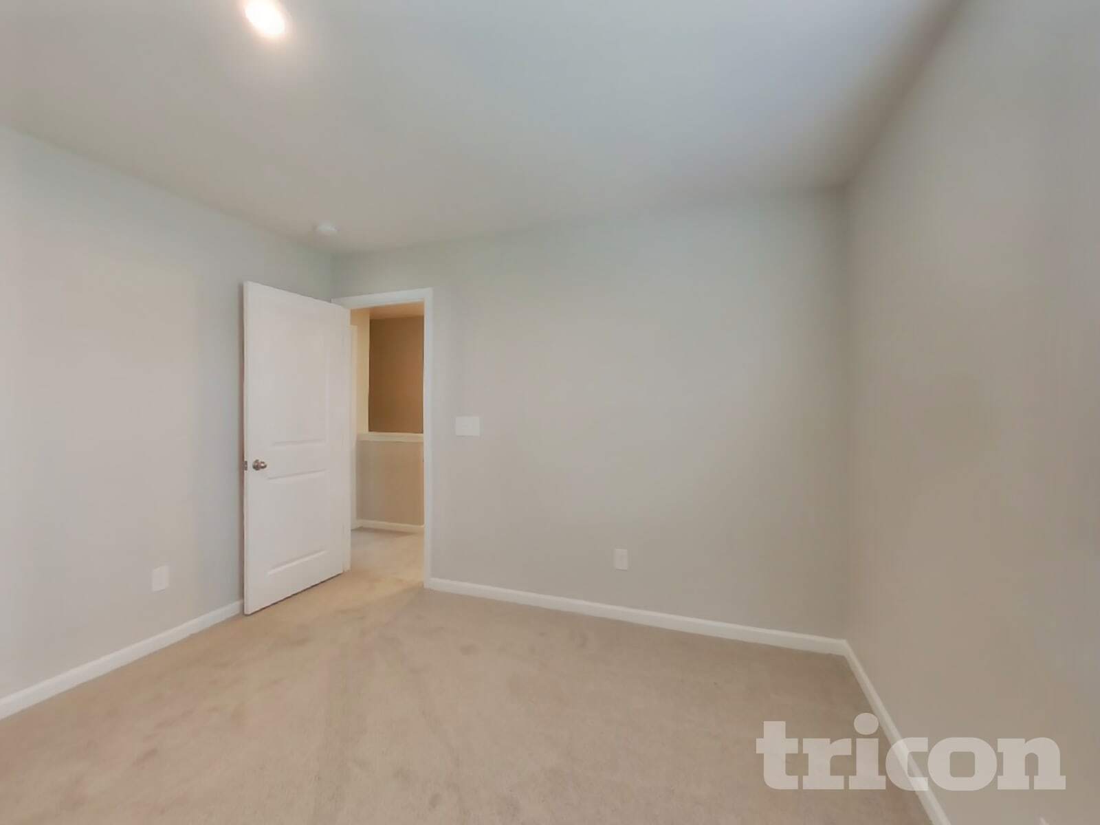 Building Photo - 2512 Solomon Ln