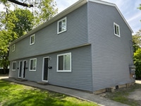 Building Photo - 107 Ross St