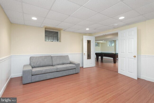 Building Photo - 22 Stonewall Cir