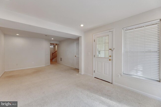 Building Photo - 1479 Fawn Hollow Ln