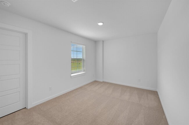 Building Photo - 32518 Lantana Flds Rd