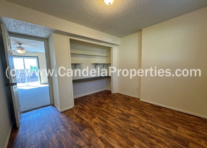 Building Photo - 5615 Country Heights Dr