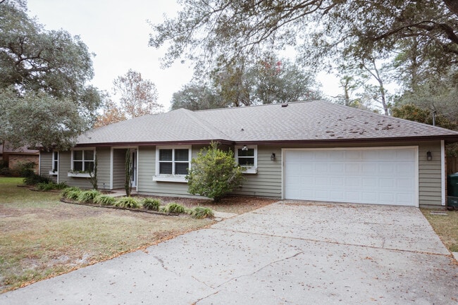 Building Photo - 16 Mariners Ln