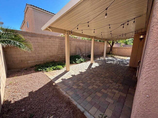 Building Photo - 5991 Bassio Ave