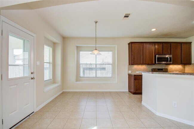 Building Photo - 114 Northbay Ct