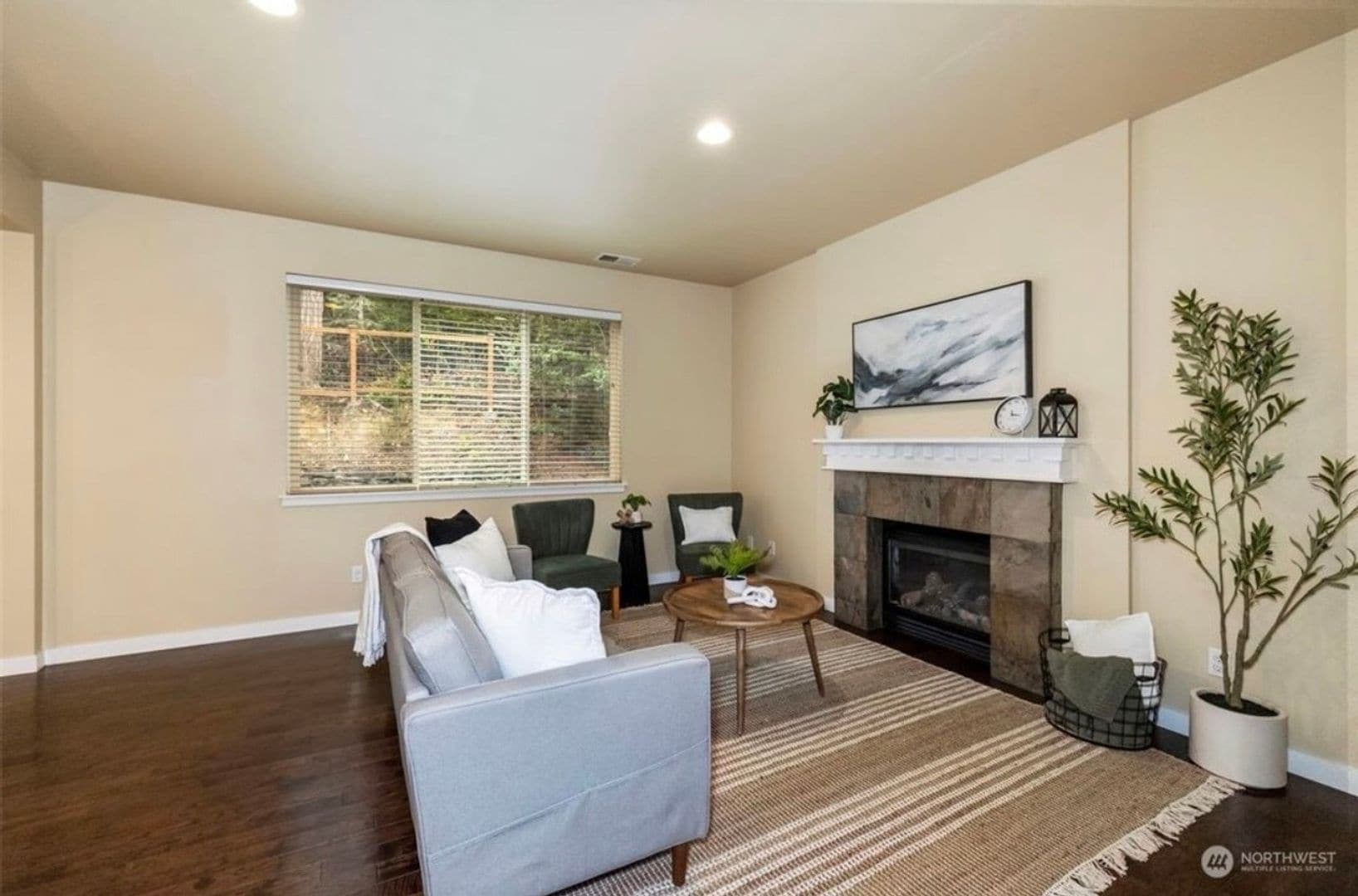 Building Photo - 8473 Willowberry Ave NW