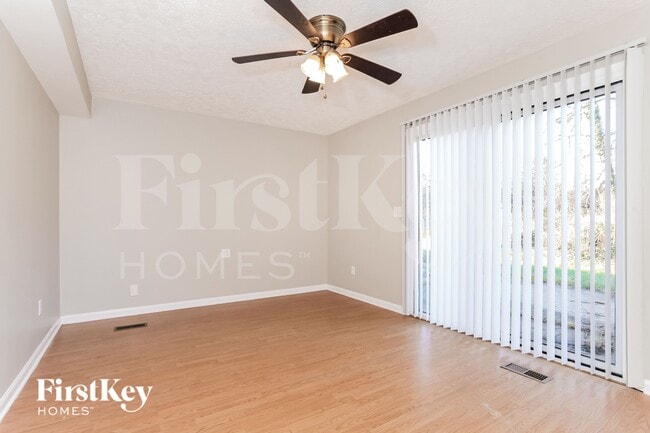 Building Photo - 11741 Hanover Rd