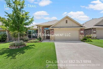 Building Photo - 14825 Equine Trail
