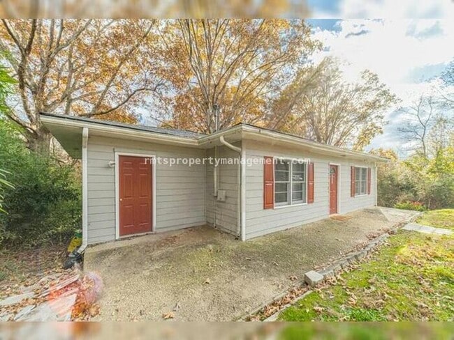 Building Photo - 1202 GA-124