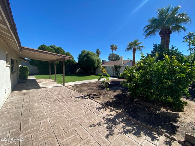 Building Photo - 3431 W Helena Dr