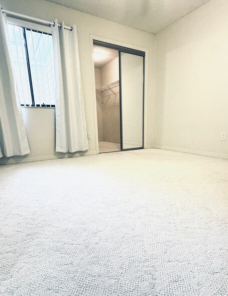 Building Photo - 4399 Brooker Creek Dr