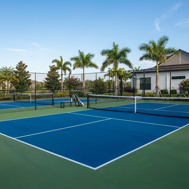 Building Photo - 5917 Sweetwood Dr