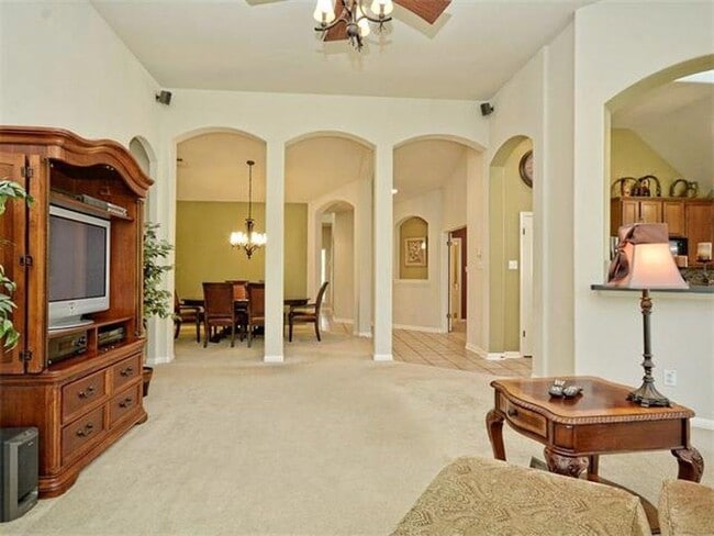 Building Photo - 4013 Galena Hills Dr.