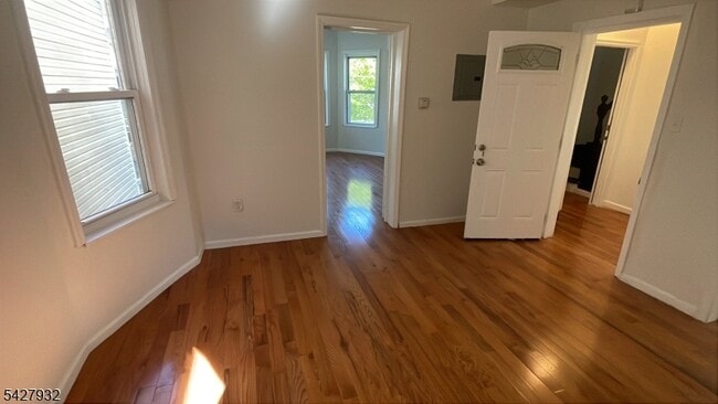 Building Photo - 120 S 7th St