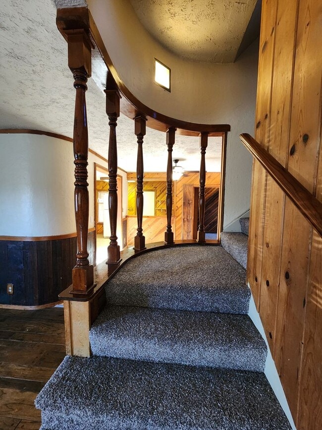 Building Photo - 122 Brennan St