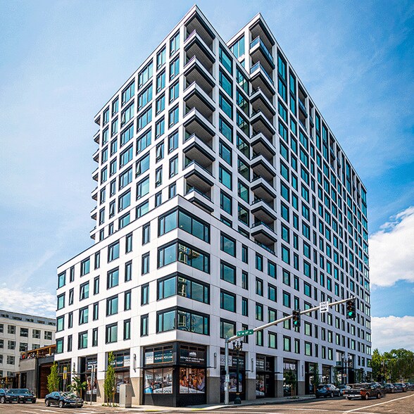 The Rodney 1470 NW Glisan St Portland OR 97209 Apartment Finder