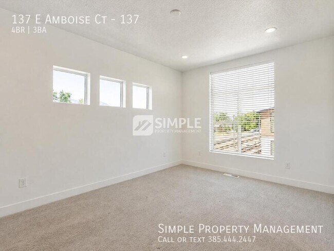 Building Photo - 137 E Amboise Ct