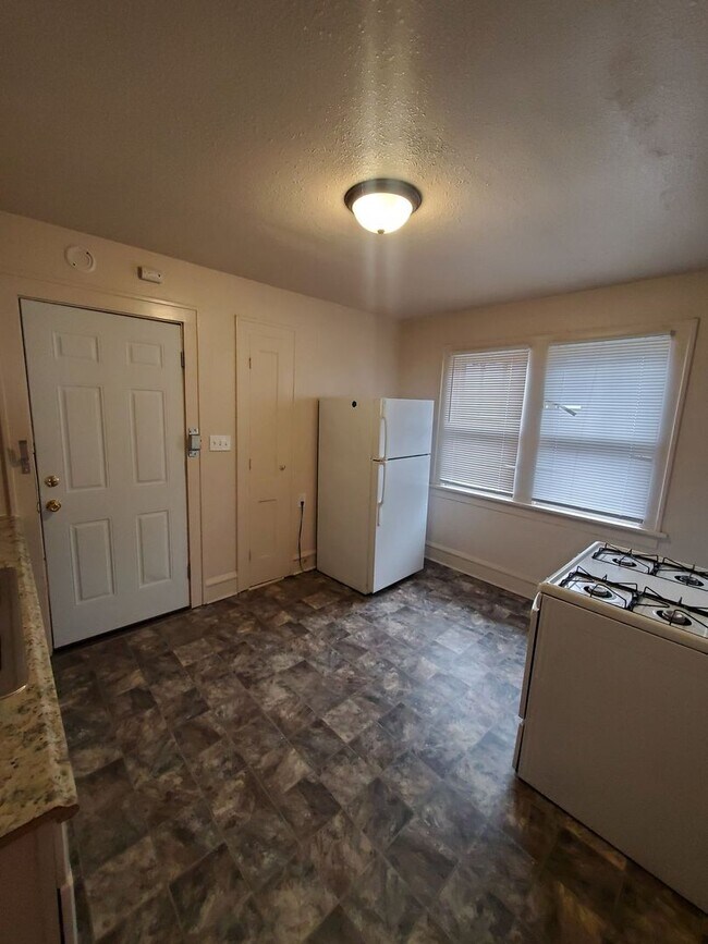 Building Photo - 3736-3738 N 17th St.