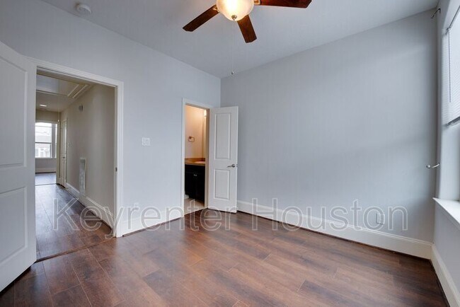 Building Photo - 4203 Feagan St