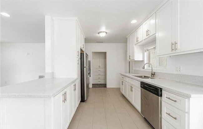 Building Photo - 11964 183rd St