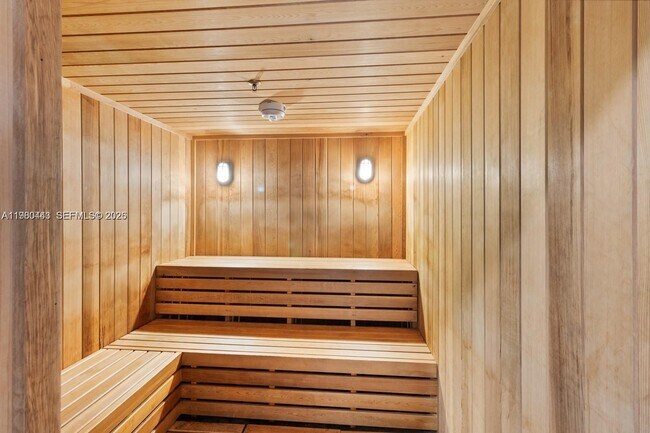 Building Photo - 5300 NW 85th Ave