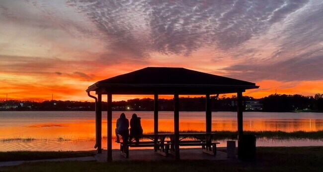 Building Photo - 3260 Candle Ridge Dr