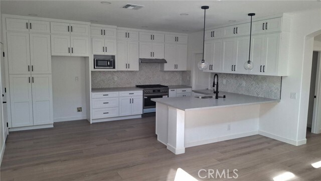 Building Photo - 34 Apple Valley