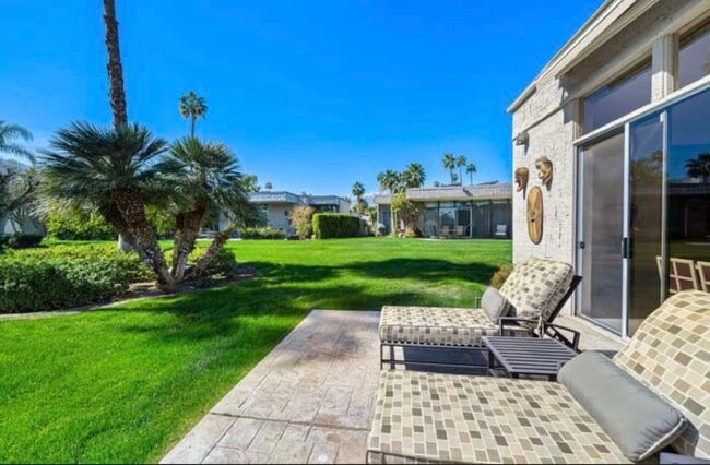 Building Photo - 1408 Tamarisk W St