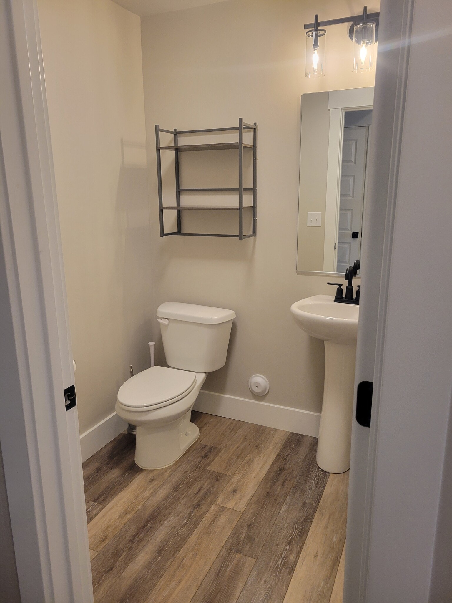 Building Photo - 2913 Sunburst Dr