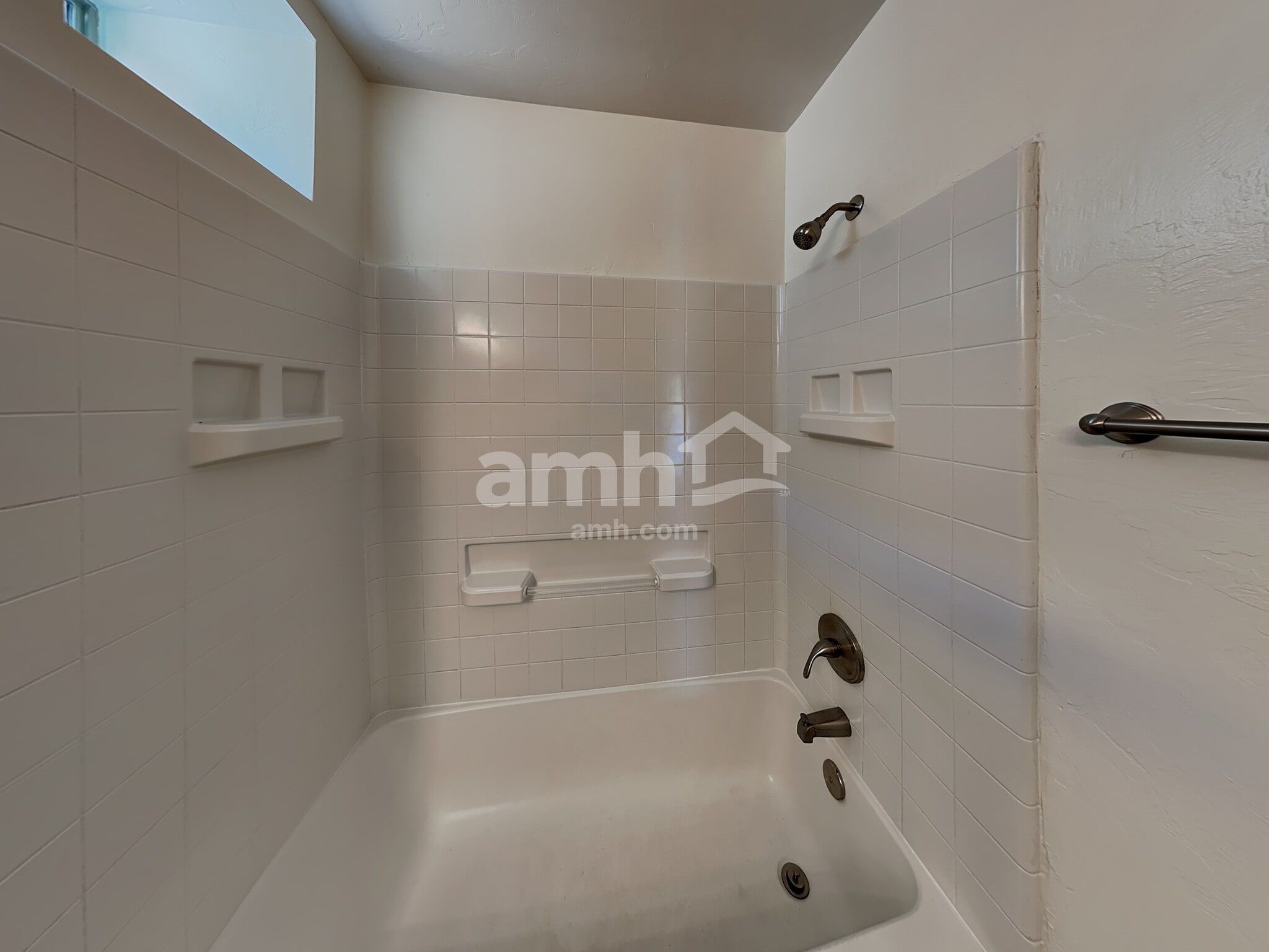 Building Photo - 10483 E Rita Ranch Crossing Cir