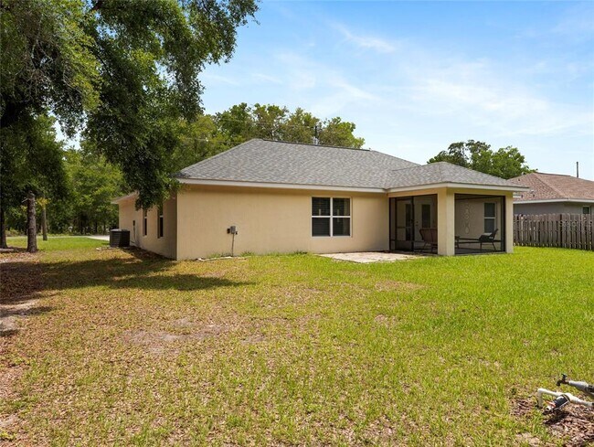 Building Photo - 9432 SE 152nd Ln