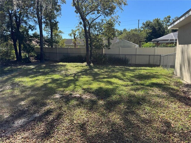 Building Photo - 4015 SW 130th Pl