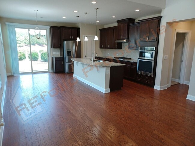 Building Photo - 414 Boscawen Ln