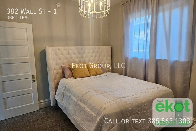 Building Photo - 382 Wall St