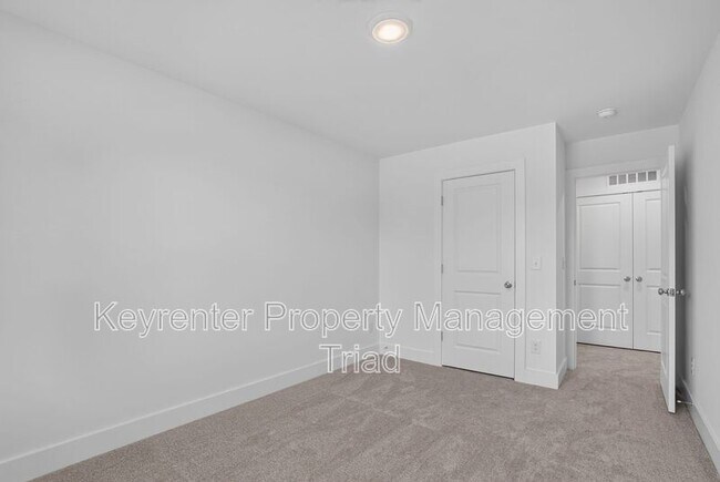 Building Photo - 3703 Bridleton Ridge Trail