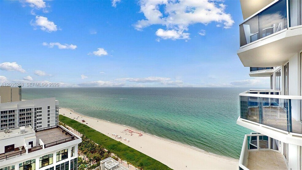 Building Photo - 4779 Collins Ave