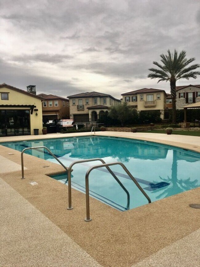 Building Photo - Terrific 4 bed 3.5 Home in Wonderful San Ramon! Great Schools, Shopping, Restaurants!