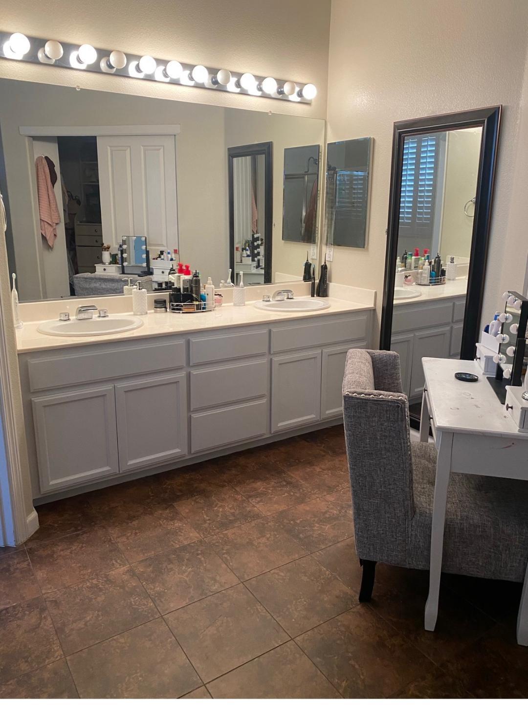 Building Photo - 108 Thelen Ct