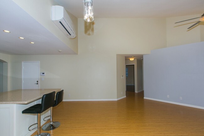 Building Photo - BACK ON MARKET**Single level spacious home...