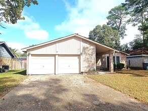 Building Photo - 7307 Foxwick Ln