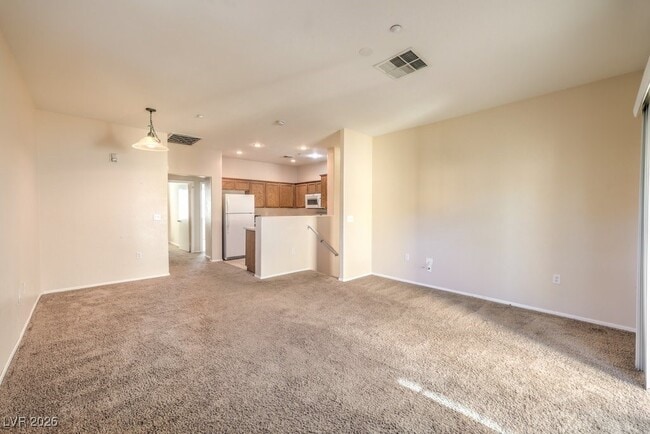 Building Photo - 5950 Barbosa Dr