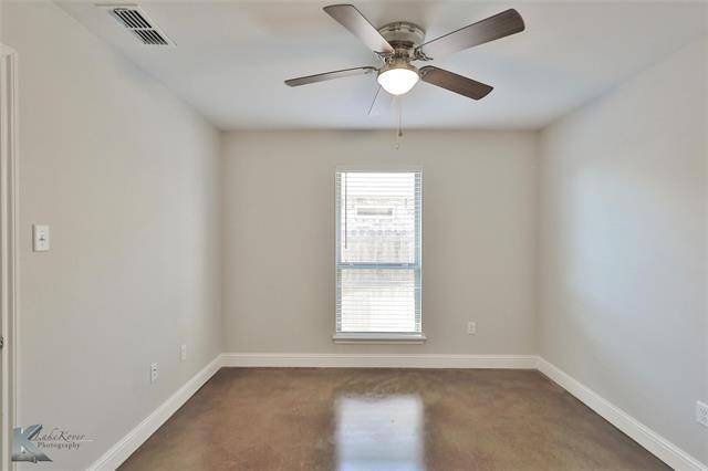 Building Photo - 7385 Southern Belle Cir