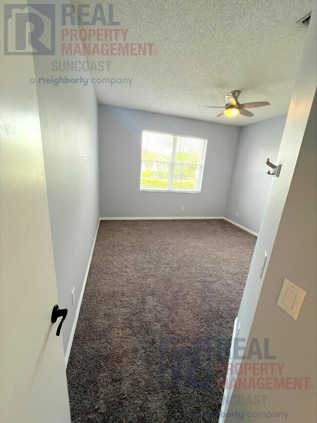 Building Photo - 4636 Deer Trail Blvd