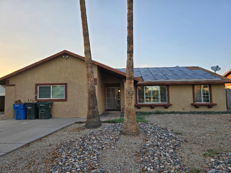 Building Photo - 3420 W Campo Bello Dr