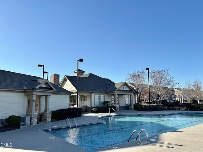 Building Photo - 9142 Falkwood Rd