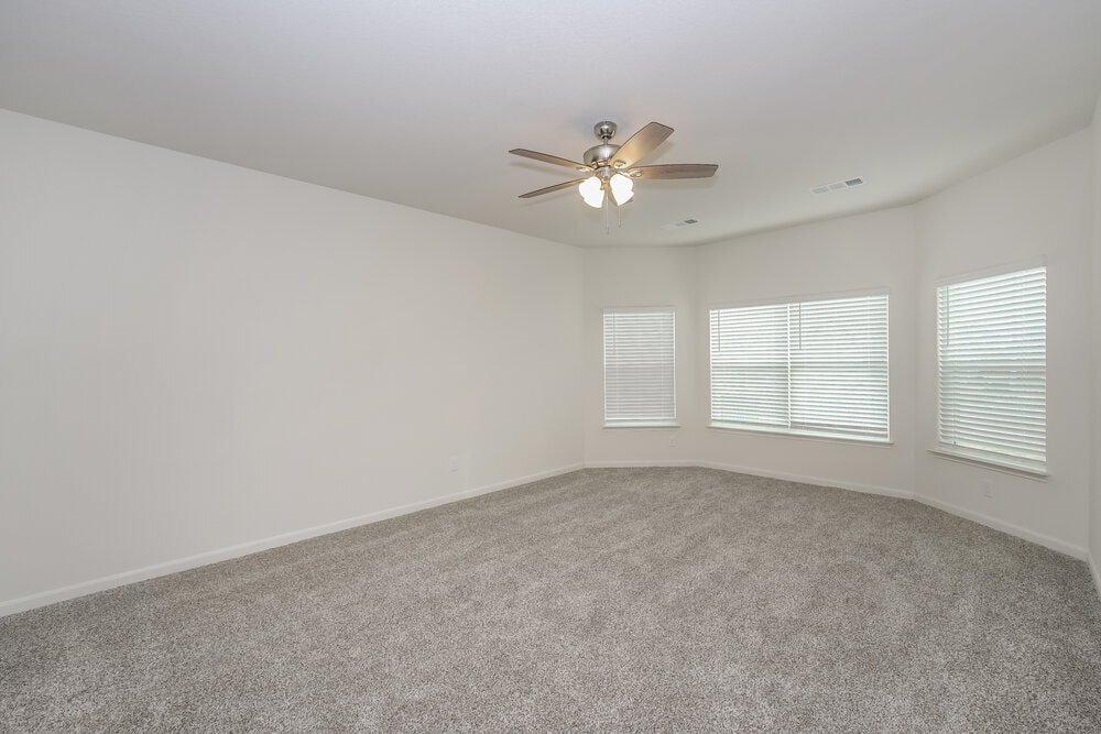 Building Photo - 1317 Woodwinds Dr